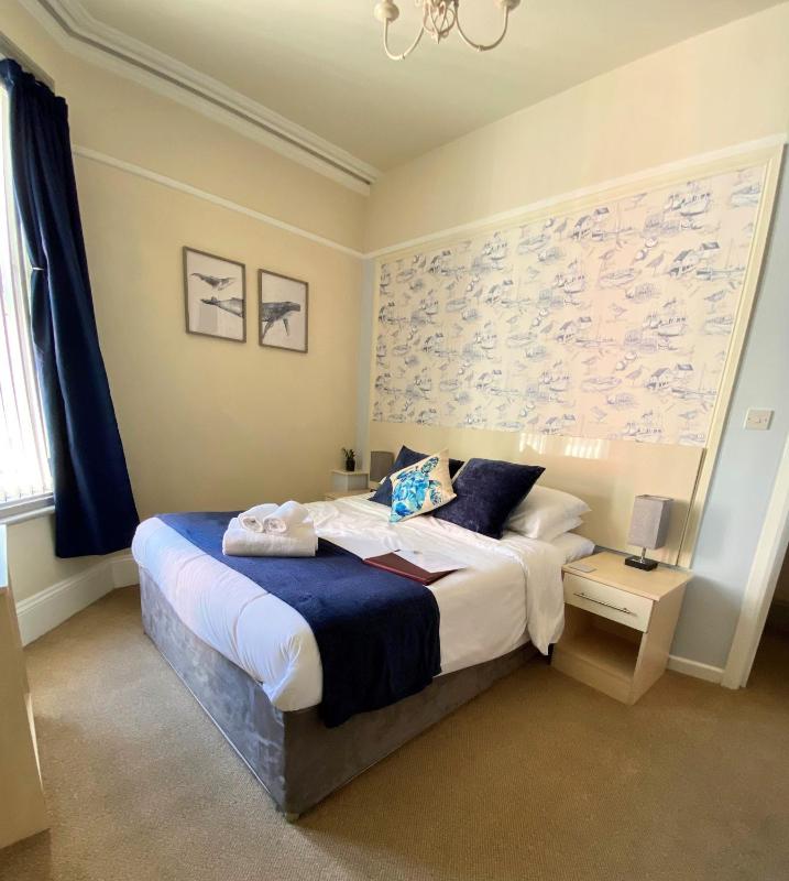 King Room image 1