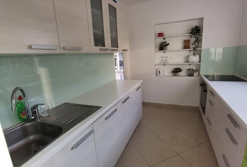 Hvar Dream View Penthouse with Hot Tub - image 16