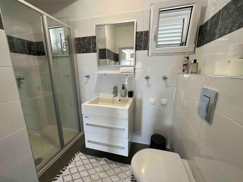 Hvar Dream View Penthouse with Hot Tub - image 2