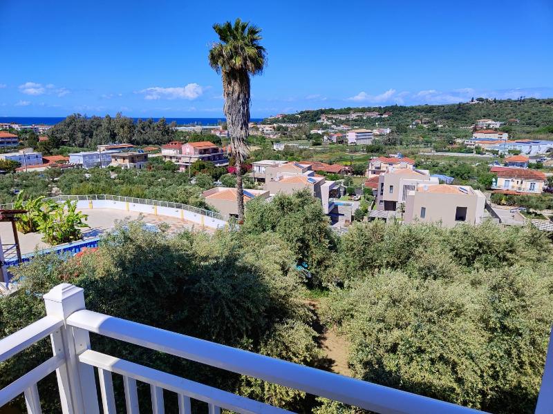 Apartment with Sea View image 3