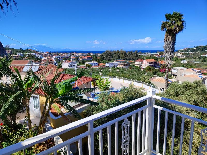 Apartment with Sea View image 4