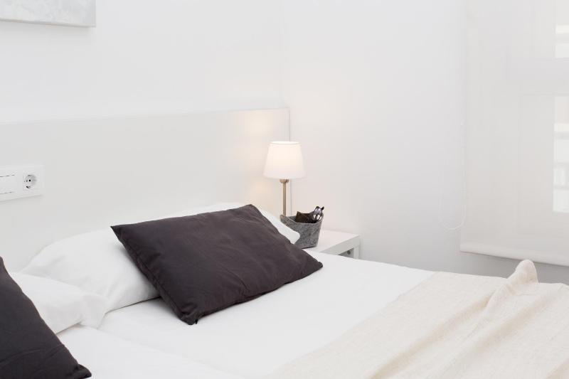 Studio Apartment (1 - 2 Adults) image 3