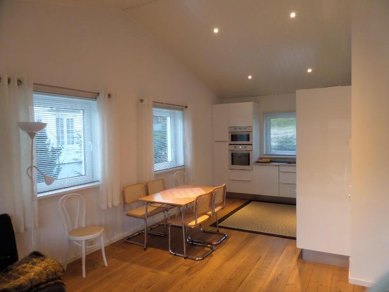 Apartment with Sea View image 2