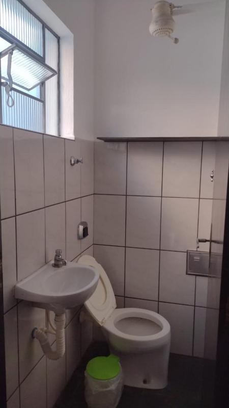 Sobrado em condomínio perto da praia localização privilegiada pet friendly - image 24