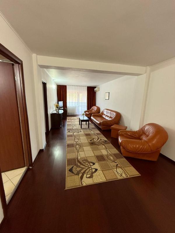 Suite image 4