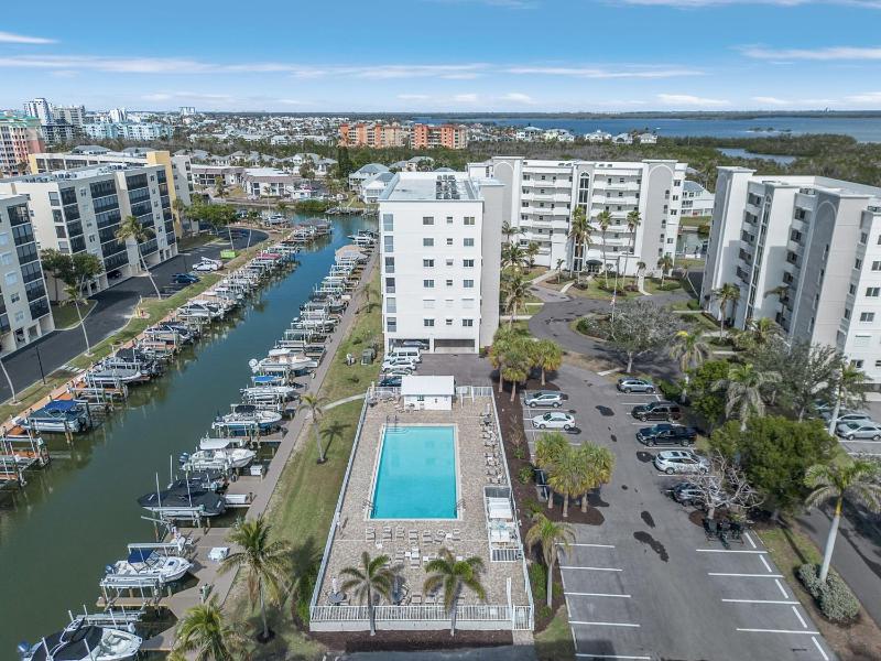 Casa Marina 432 Newly Remodeled Water View condo - image 1