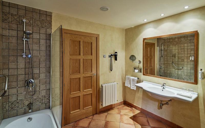 Superior Double Room image 2