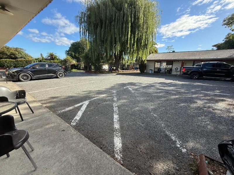 Camellia Court Family Motel - image 50