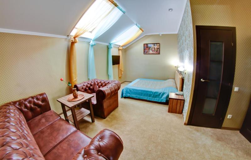 Comfort Double Room image 3