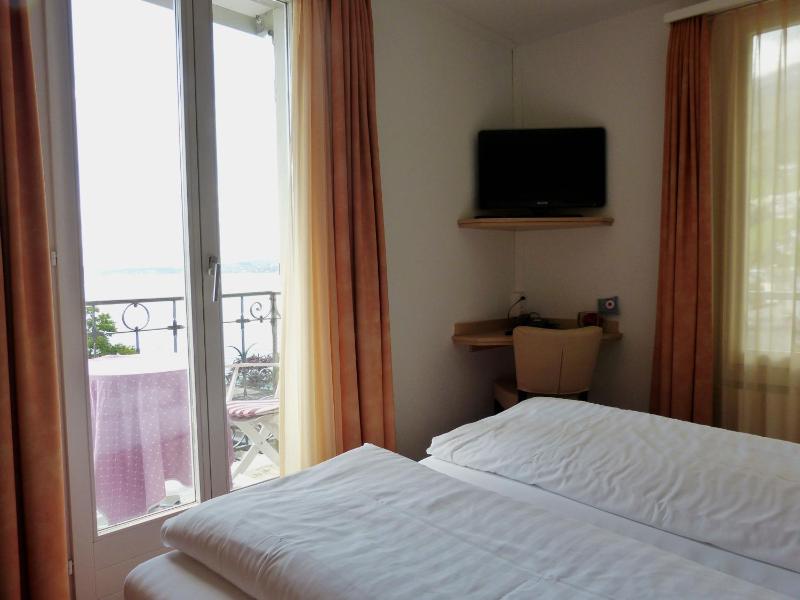 Standard Double Room image 4