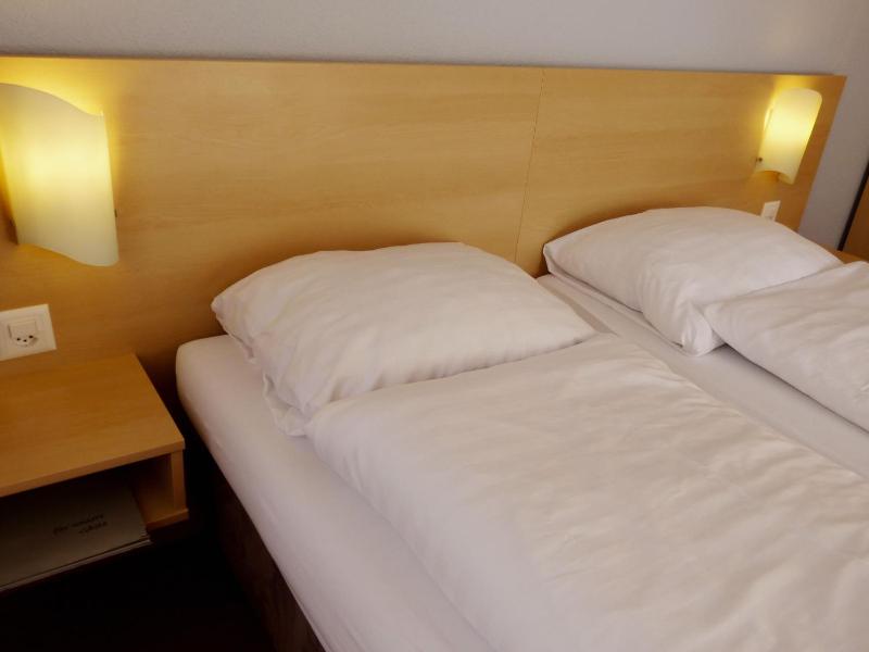 Standard Single Room image 3