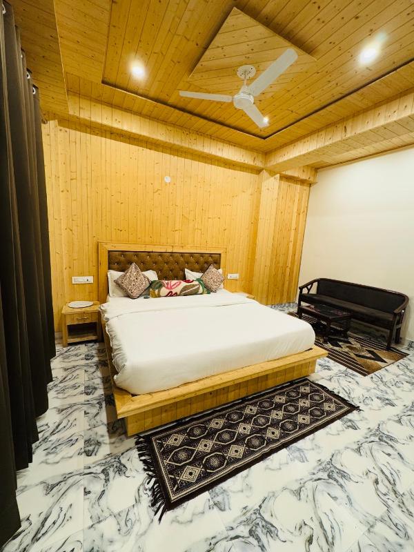 Samarth Kasauli Hills Bed & Breakfast 2 km from Mall Road - image 40