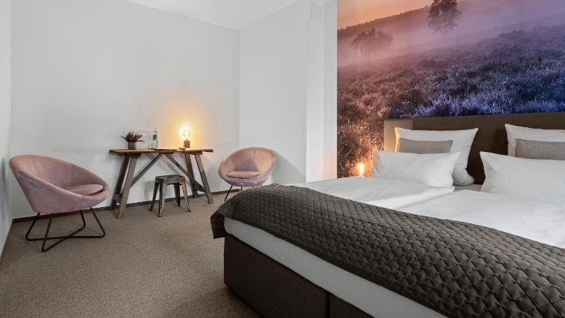 Double Room - Disability Access image 1