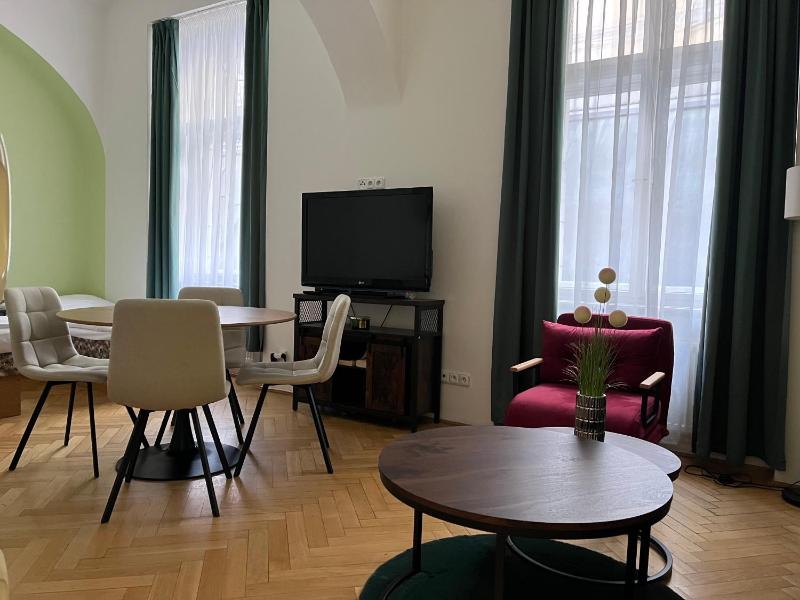 Standard Apartment image 4