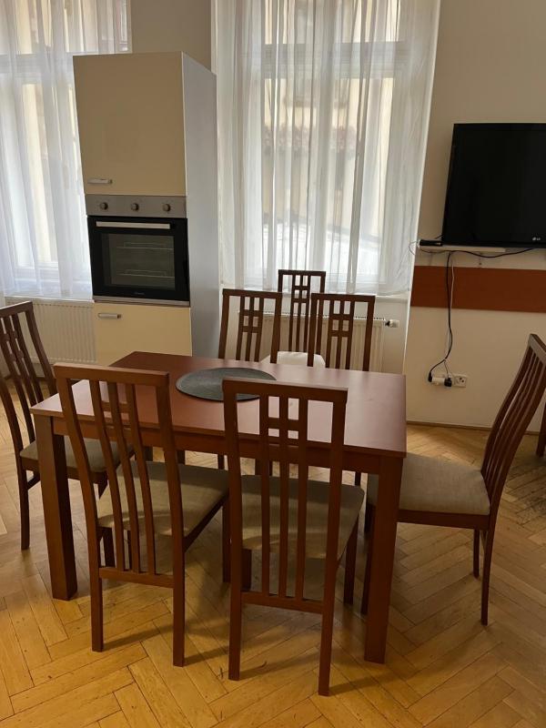 Standard Apartment image 4