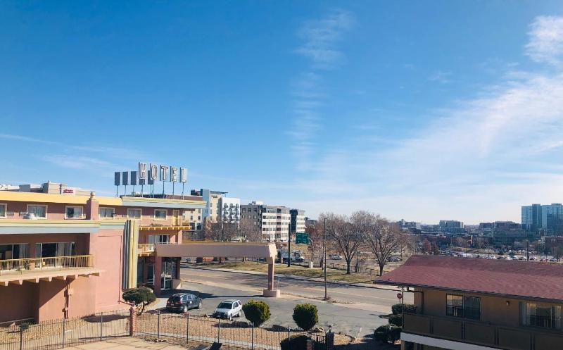 Budget Inn Denver Downtown - image 26