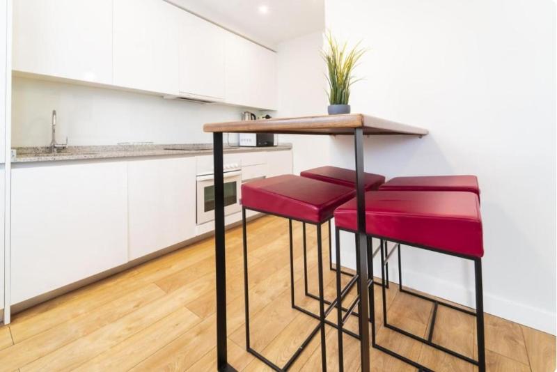 Penthouse Apartment image 2