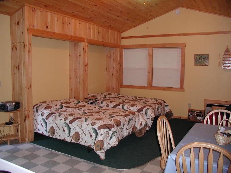Cabin #1- Gone Fishing image 3