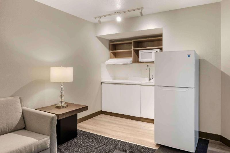 Extended Stay America Premier Suites - Portland - North - image 19