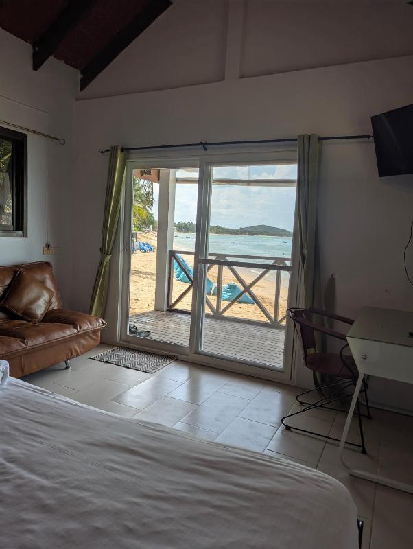 Moonhut Bungalows - image 24