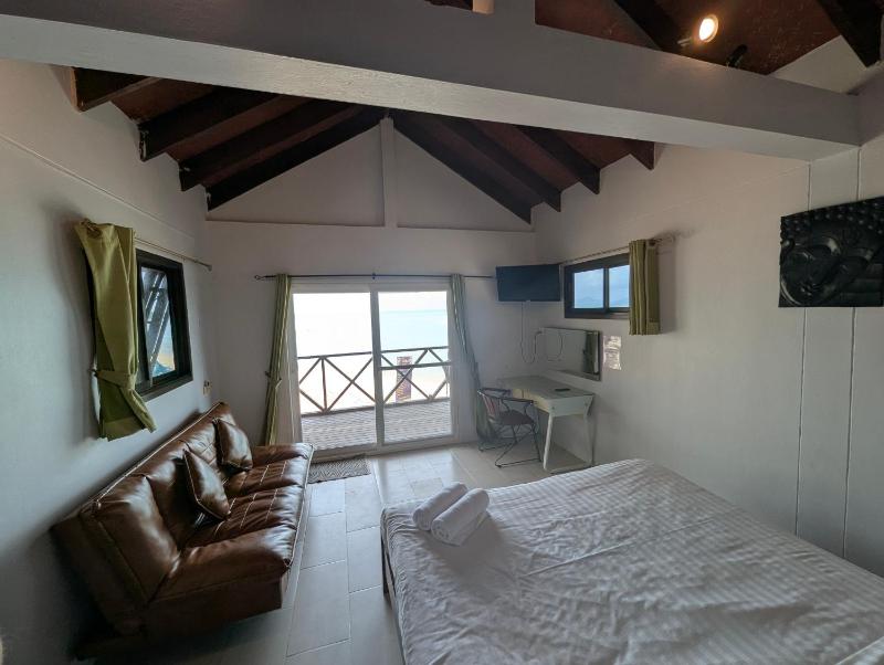 Moonhut Bungalows - image 20