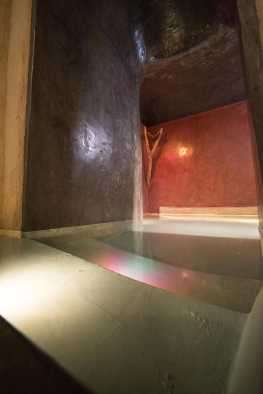 King Suite image 2
