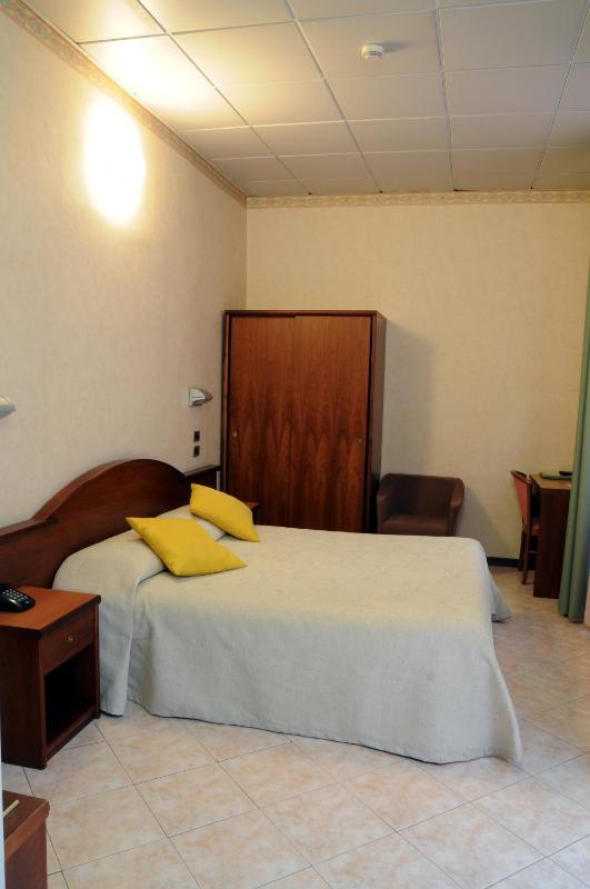 Hotel Button - image 22