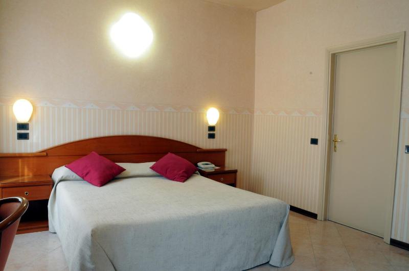 Hotel Button - image 27