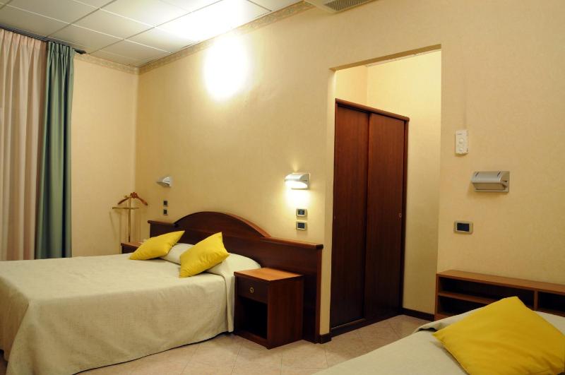 Hotel Button - image 18