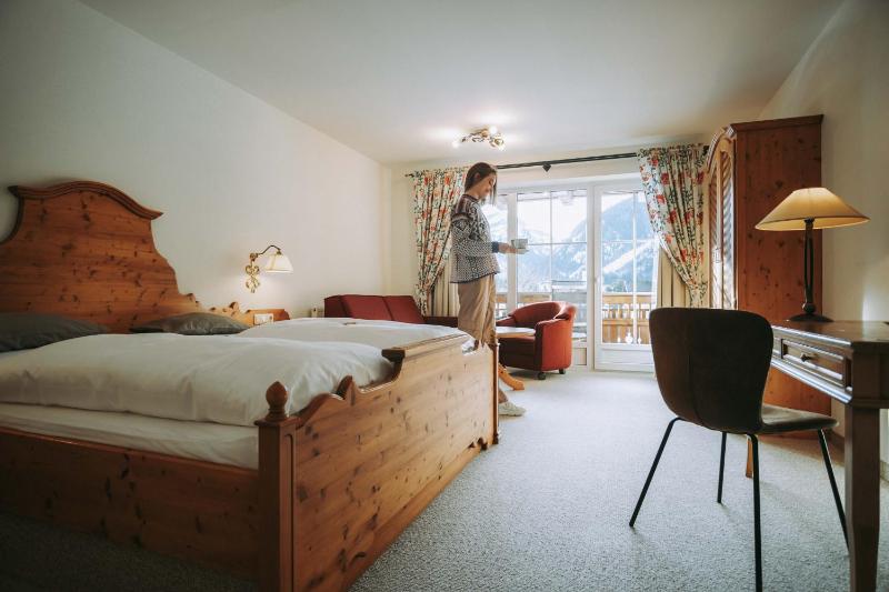 Double Room image 1