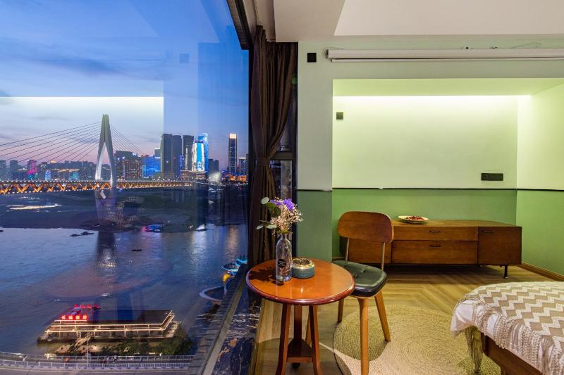 Nuanyu Drones show river view suite - Hongyadong Branch - image 7