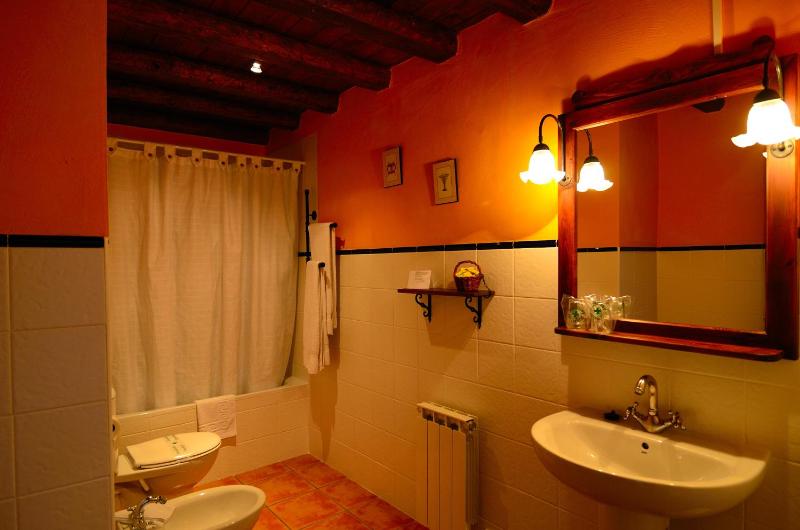 Superior Double or Twin Room image 4
