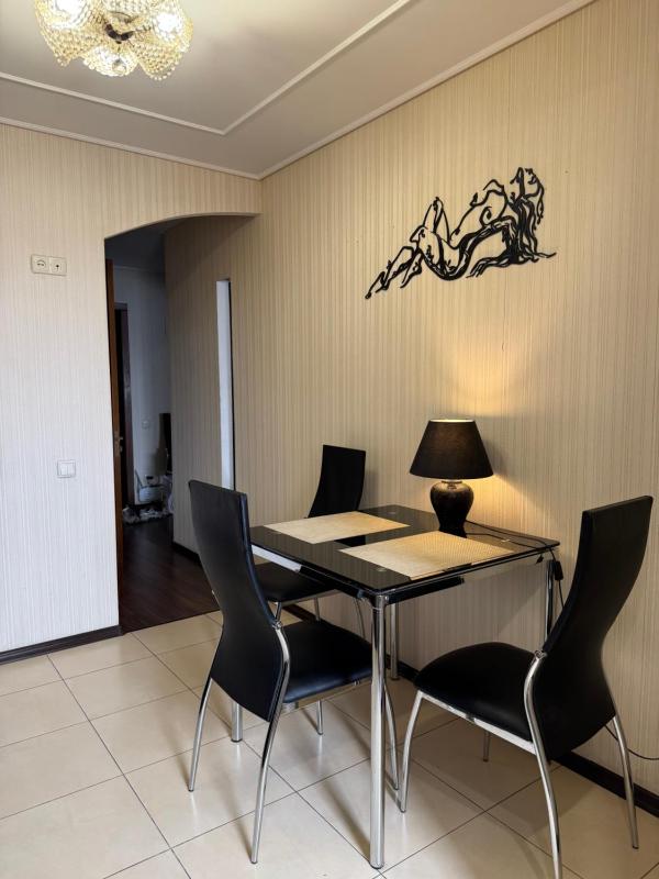Modern classic Apartment in the center - image 3