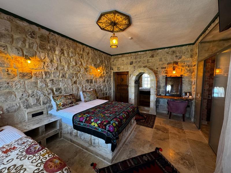 Deluxe Room image 1