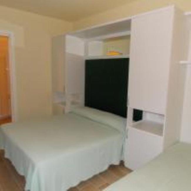Quadruple Room with Balcony image 2