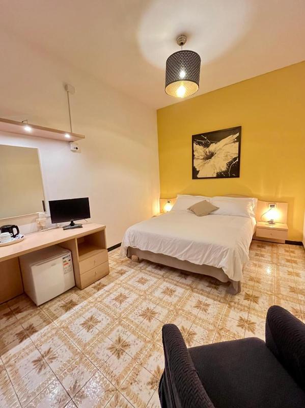 Triple Room image 1