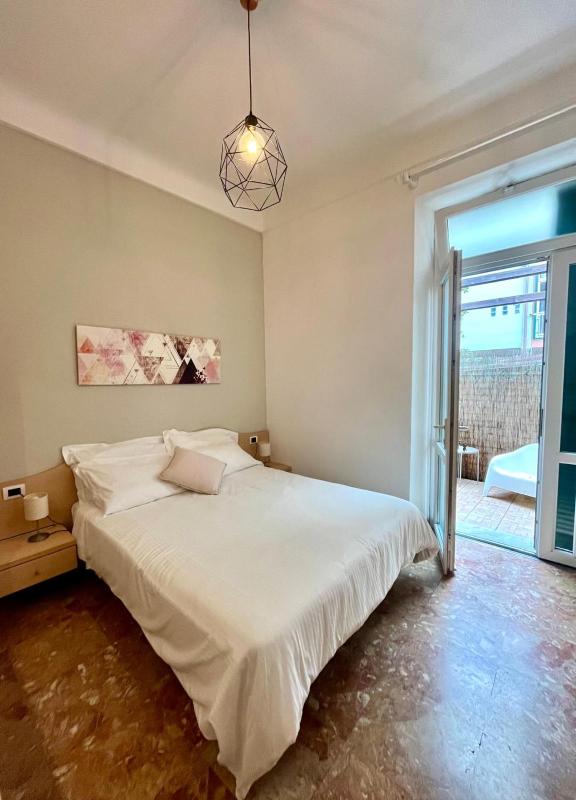 Triple Room with Terrace image 3