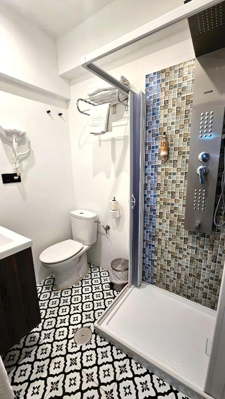 Triple Room image 4