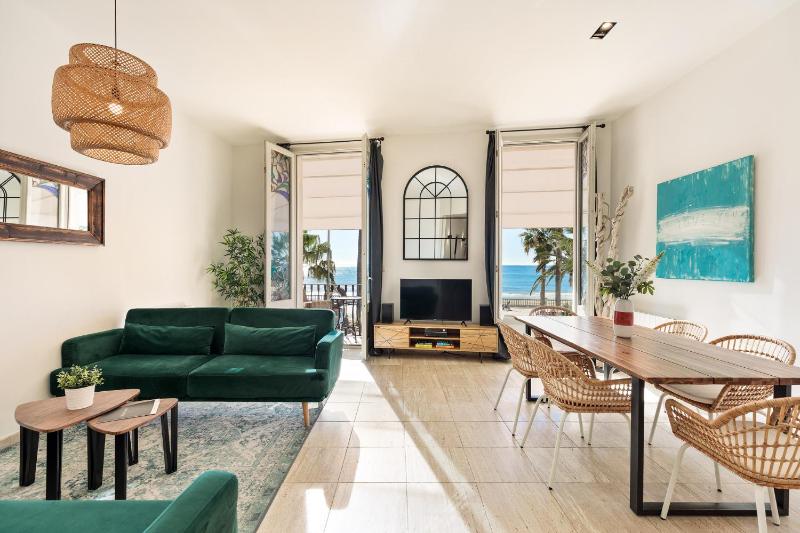 Sitges Group Ocean - image 50