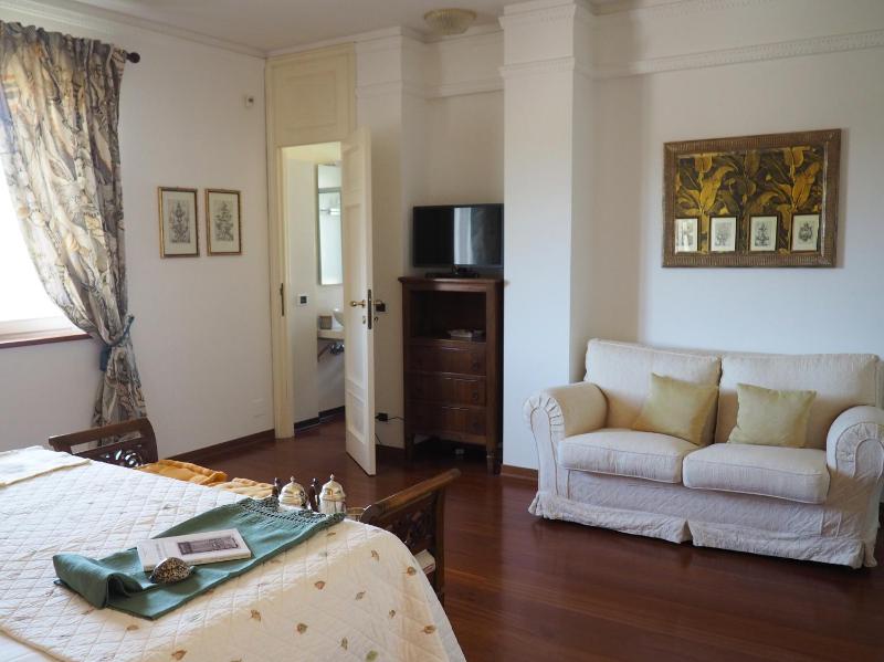 Aura Relais - image 31