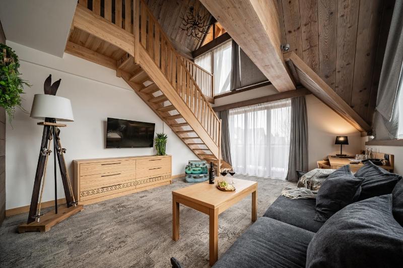 Deluxe Apartment image 1