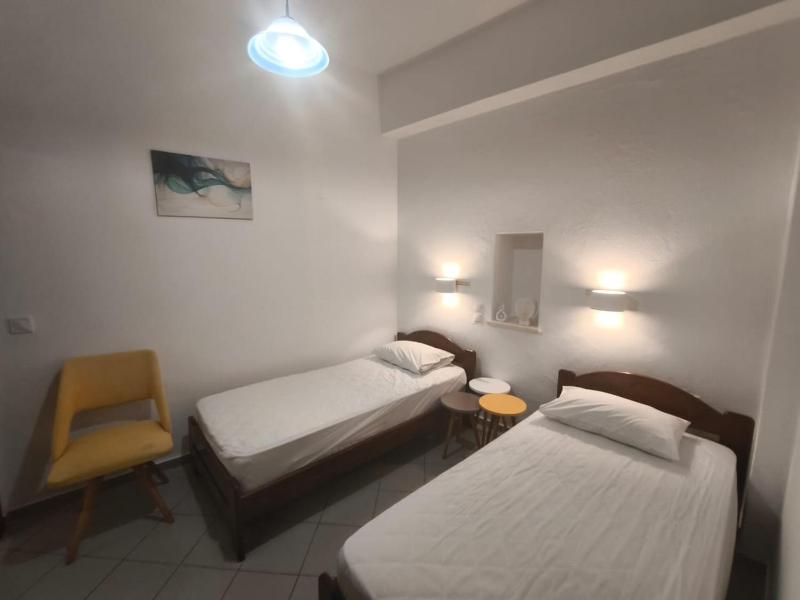 Maria Eleni Guesthouse - image 7