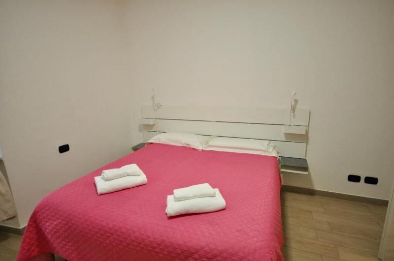 H2ome Lagaccio 4 camere 2 bagni vicino Stazione Principe - image 14