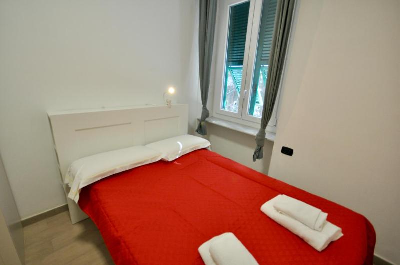 H2ome Lagaccio 4 camere 2 bagni vicino Stazione Principe - image 29
