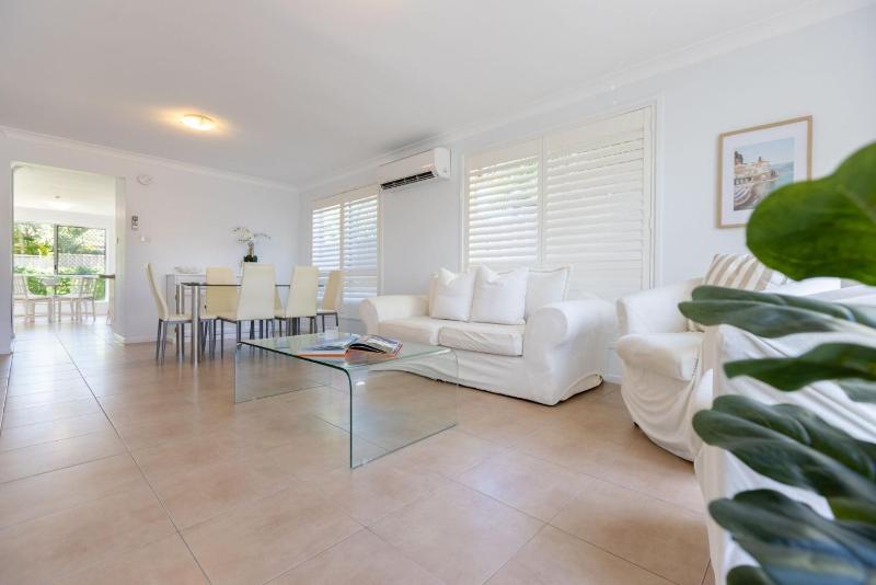 Seatown - Spacious Townhouse Close to Pippi Beach & Yamba Shops - Holiday Yamba - image 13
