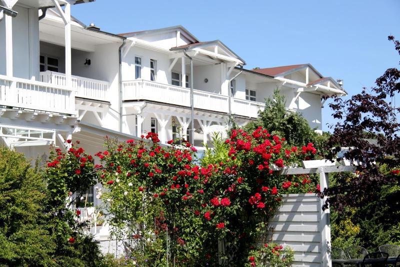 Comfort Double Room with Sea View image 3