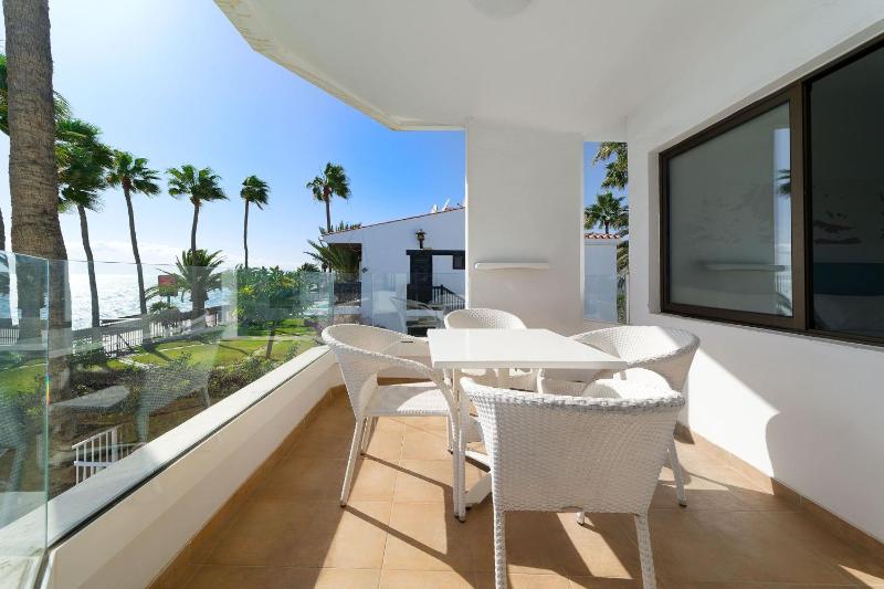 Salt Apartments Reina Sol - image 15