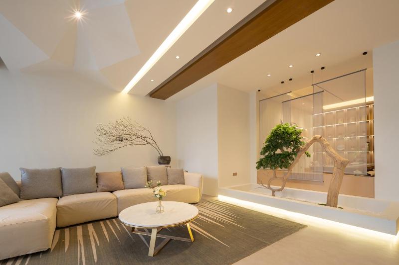 Zhangjiajie CLOUD Zhenxi Hotel- Near Forest Park EastGate about 10 Min Walk - English Butler Free Luggage Storage Tour Plan -reserve tickets for various scenic spots-Self-Service LaundryFree coffee Chinese tea - image 32