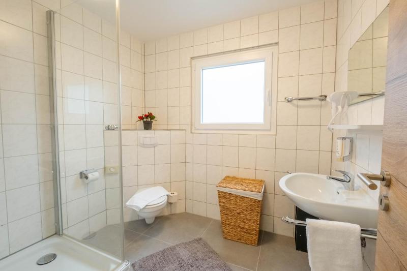 Three-Bedroom Apartment - Annex image 1