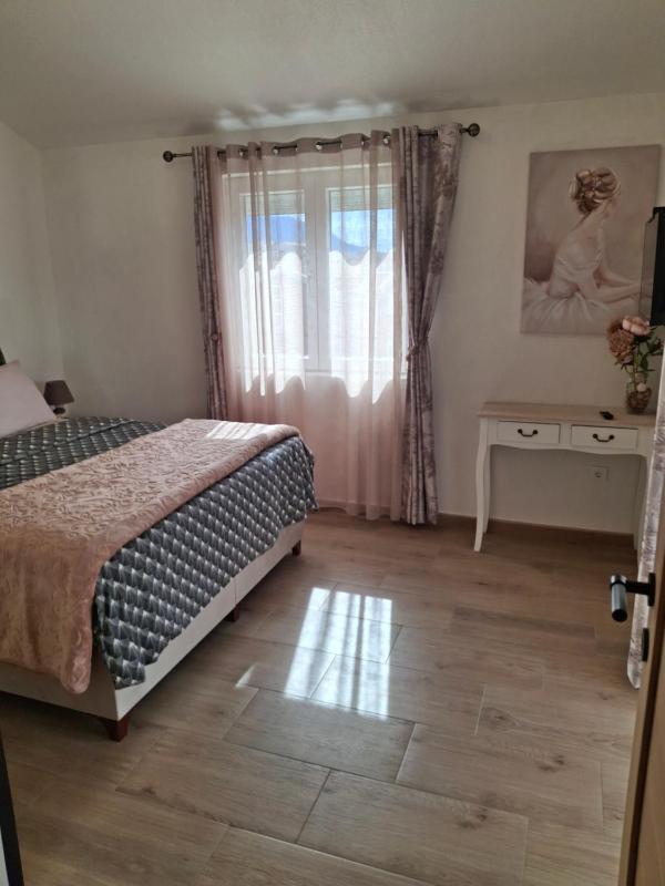 House 23 B1 - image 14